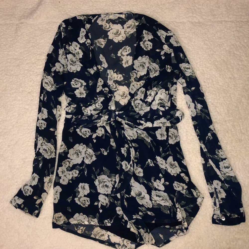 Long sleeve romper
